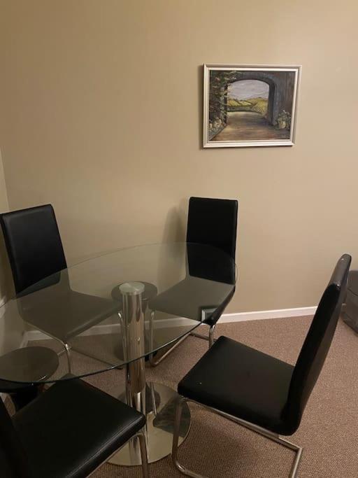 Walnut Apartment Larne Ngoại thất bức ảnh